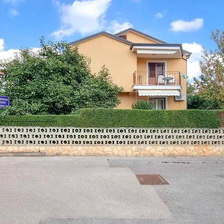 Apartment Vesna *