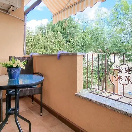 Vesna Apartman