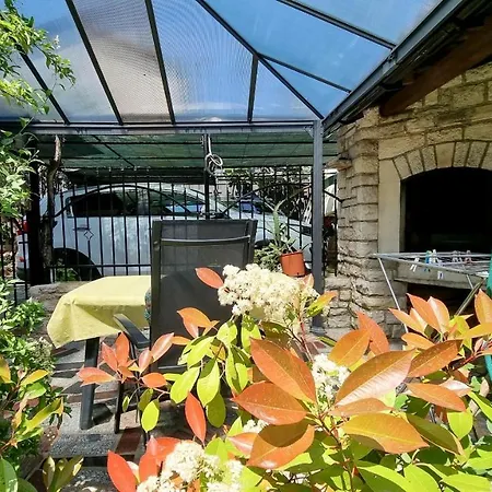 Vesna Apartment *